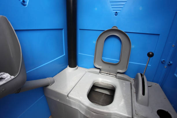 Best Portable Restroom Servicing (Cleaning and Restocking)  in Weedpatch, CA